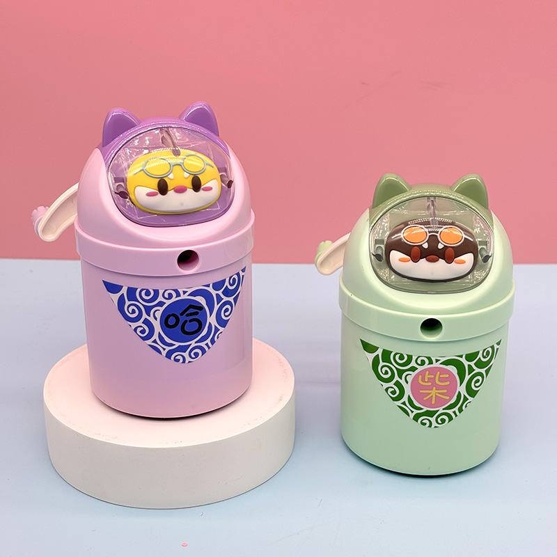 Manual pencil sharpener